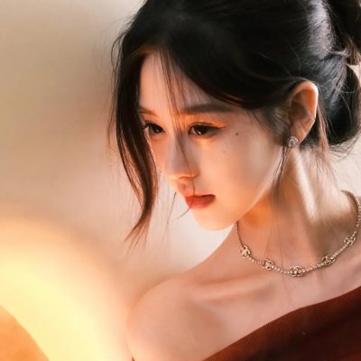 毛骨悚然之红衣男孩